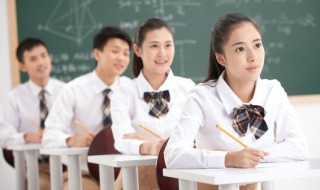 提问一下故人初是什么意思（故人到底是什么意思啊）