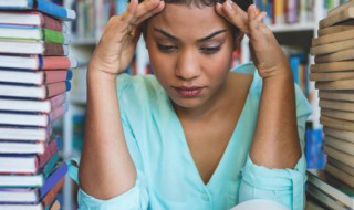 终的组词 换的组词