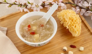 银耳煲不烂是什么原因（银耳煲不烂是什么原因造成的）