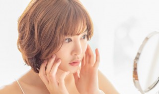 怎样判断脸上有角质 怎样判断脸上有角质斑