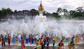 傣族泼水节是几月几号(傣族泼水节是几月几号 西双版纳)