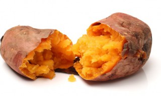 怎样做香甜小零食烤红薯呢（烤番薯零食）