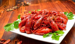 红烧小龙虾的家常做法 红烧小龙虾的家常做法视频