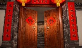 春节贴对联的由来10字 春节贴对联的由来10字内容