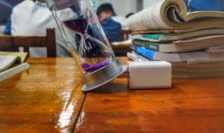 镇定的近义词是什么 镇定的近义词是什么词