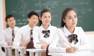 横七竖八的近义词 横七竖八的近义词标准答案