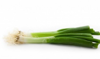 大葱小炒肉的美味家常做法(大葱小炒肉的美味家常做法视频)