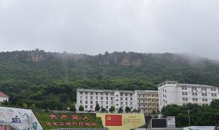 丽江华坪女子高级中学介绍 丽江华坪女子高级中学是私立学校还是公立学校?