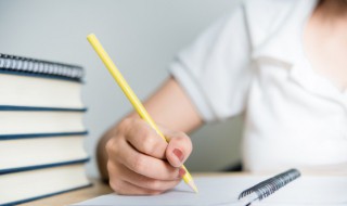 形容风大的句子（形容风大的句子幽默发朋友圈）