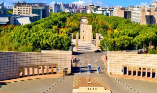 2021年吉林大学简介 2021年吉林大学简介图片