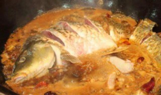 炖鱼炖多长时间（炖鱼炖多长时间最好吃）