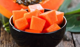 木瓜炖牛奶的家常做法(木瓜炖牛奶的家常做法视频)