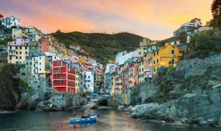 四川属于什么地形（四川属于什么地形区域）