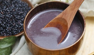电饭煲黑米粥的做法(电饭煲黑米粥的做法大全窍门)