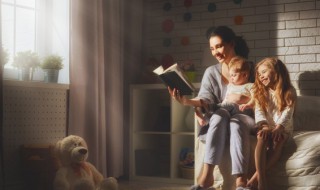 英语的英语怎么读 故事书的英语怎么读