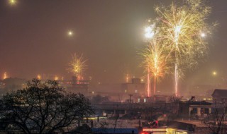 除夕应该吃什么传统食物（除夕要吃什么做什么）