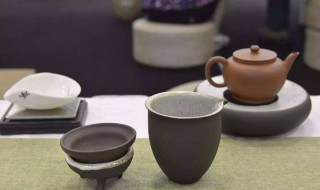 盅字怎么读（盅字怎么读多音字）