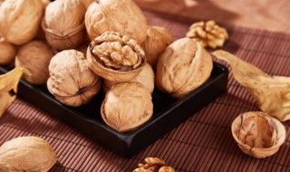 核桃的功效与作用吃法 核桃的功效与作用吃法大全