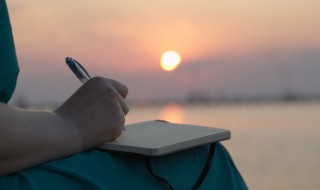 一切的近义词（洞察一切的近义词）