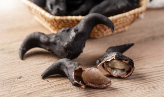 生菱角怎么煮好吃（生菱角怎么煮好吃,还是蒸好吃）