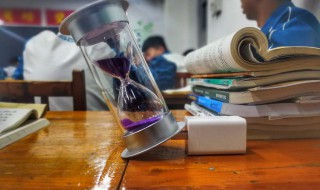 感叹的近义词 感叹的近义词怎么写