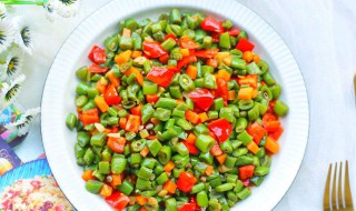 豆米怎么炒好吃（新鲜的毛豆米怎么炒好吃）