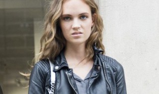 皮衣搭配的知识介绍 皮衣搭配的知识介绍怎么写