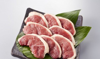 血鸭怎么做最好吃（血鸭怎么做最好吃视频窍门）