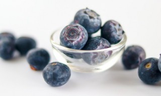 孕妇吃蓝莓有哪些好处 孕妇吃蓝莓有哪些好处和坏处