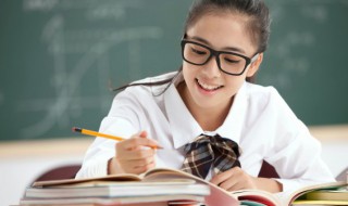 正好的近义词（正好的近义词是什么词语）