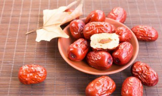 红枣和生姜能一起吃吗（红枣和生姜能一起吃吗会上火吗）