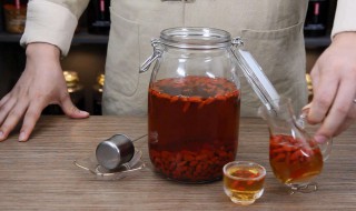 三七和枸杞泡酒的方法 三七和枸杞泡酒的方法和用量