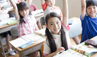 中间的近义词 中间的近义词是什么字