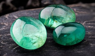 翡翠的五大特点(翡翠的四大特性是什么)