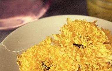 靖安皇菊的功效与作用及禁忌（杭菊花的功效与作用及禁忌）