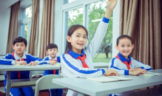 金字旁加华（金字旁加华的拼音）