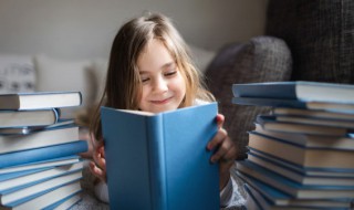 与草木俱朽的意思和造句 朽木不雕的意思和造句