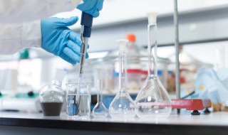 氨糖是从哪里提取出来（氨糖是从什么东西中提取来的）