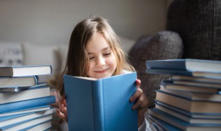 财的拼音（财的拼音怎么读）