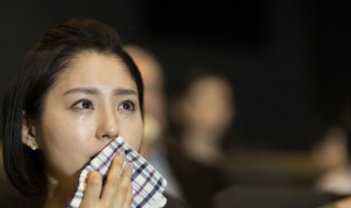 泣的组词 盈的组词