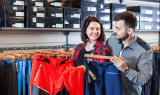 裤子长怎么缝看不出来 校服裤子长怎么缝看不出来