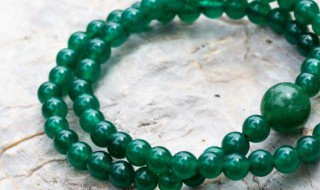 翡翠原石出售（翡翠原石出售的方法）