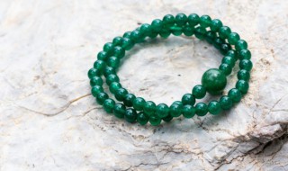 怎么看玉值多少钱（怎么看玉值多少钱的软件）