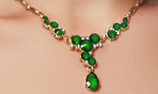 翡翠的比重怎么测（如何测翡翠的比重）