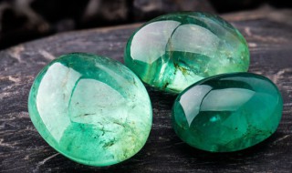 翡翠ab货怎么去分辨 翡翠有ab货吗