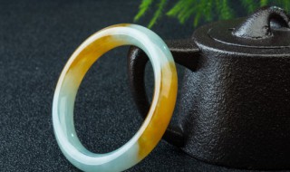 怎么看手镯是否染色和注胶 注胶翡翠手镯的鉴别方法