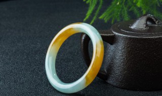 怎么辨别翡翠的真假简单方法 教你如何鉴别真假翡翠