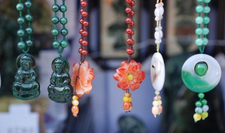 翡翠等级与价格（翡翠等级与价格-识辨、保值与误区免费下载）