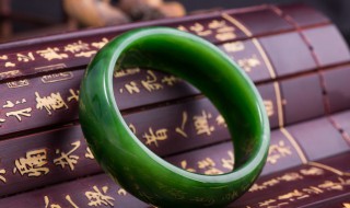 翡翠级别对比介绍（翡翠的等级排名）