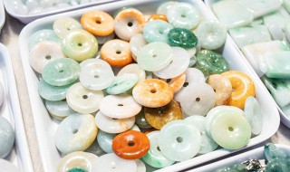 翡翠平安扣镶嵌款式 黄翡平安扣镶嵌图片